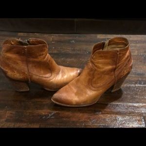 Frye comfy brown booties